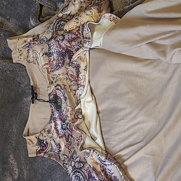 WAS  $30  DG2 by DIANE GILMAN Pastel Sleeveless Top - Picture 10 of 16